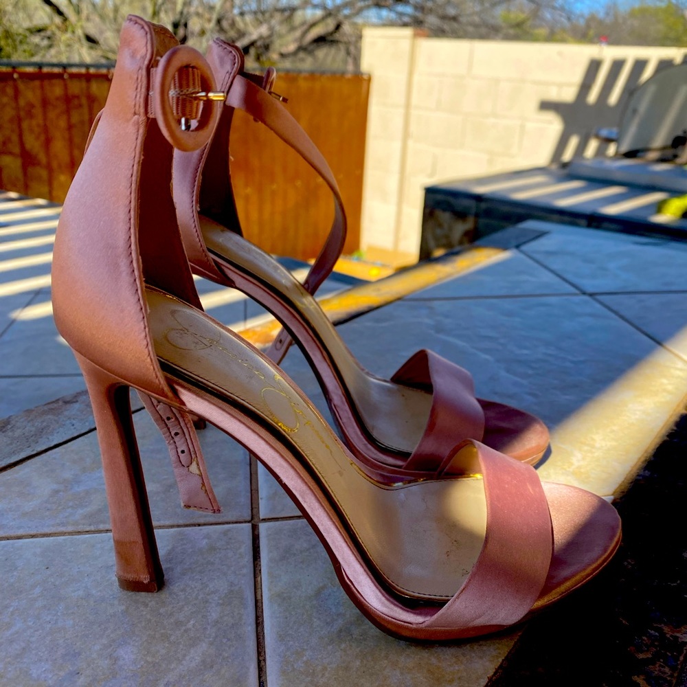 Rose Gold Satin Jessica Simpson Heels size 5.5